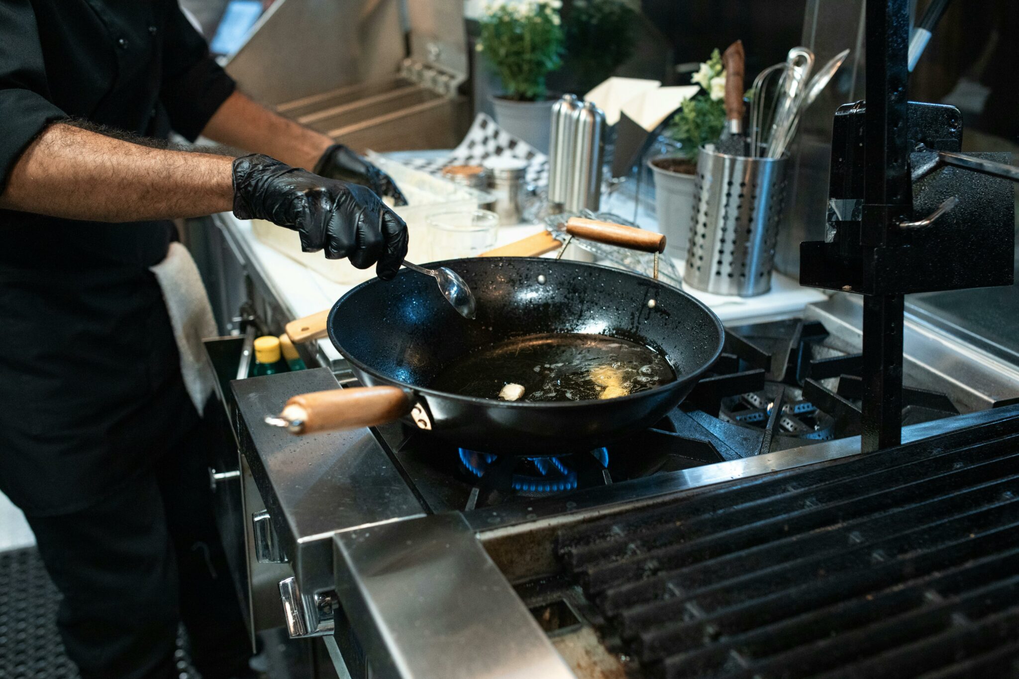 Huiles alimentaires usagées : nouvel or jaune des restaurateurs